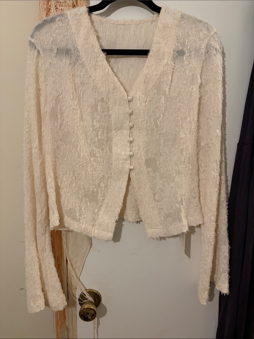 Women's Cream Textured Button-Front Long Sleeve Top